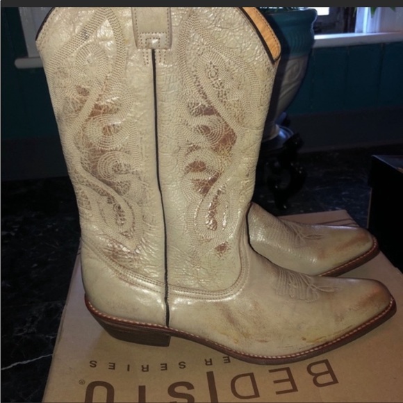 Bed Stu Shoes - Bed Stu Women’s Cowboy Boots